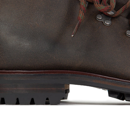 Hiker - Husk Waxy Commander